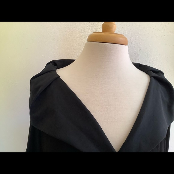 Dress. Black. Glamorous, elegant, comfortable! - Picture 3 of 10